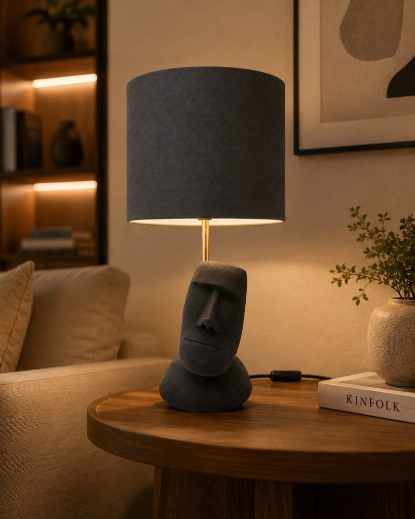 Candeeiro de Mesa de Moai – Peça de Autor Feita à Mão - Domus Concept - Light StudioCandeeiroDomus Concept Light StudioCandeeiro mesa MOAI. Domus concept light studio