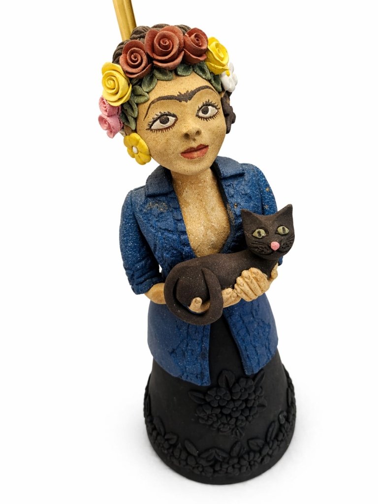 Candeeiro de Mesa Frida Kahlo II – Peça de Autor Feita à Mão - Domus Concept - Light StudioCandeeiroDomus Concept Light StudioCandeeiro de Mesa Frida Kahlo II – Peça de Autor Feita à Mão
