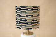 Elos Azul - Domus Concept - Light StudioAbajurDomus ConceptAbajur de design artesanal Domus Concept Light Studio, personalizado e fabricado à mão em Portugal com materiais premium e acabamentos de luxoTamborAbajur de Mesa