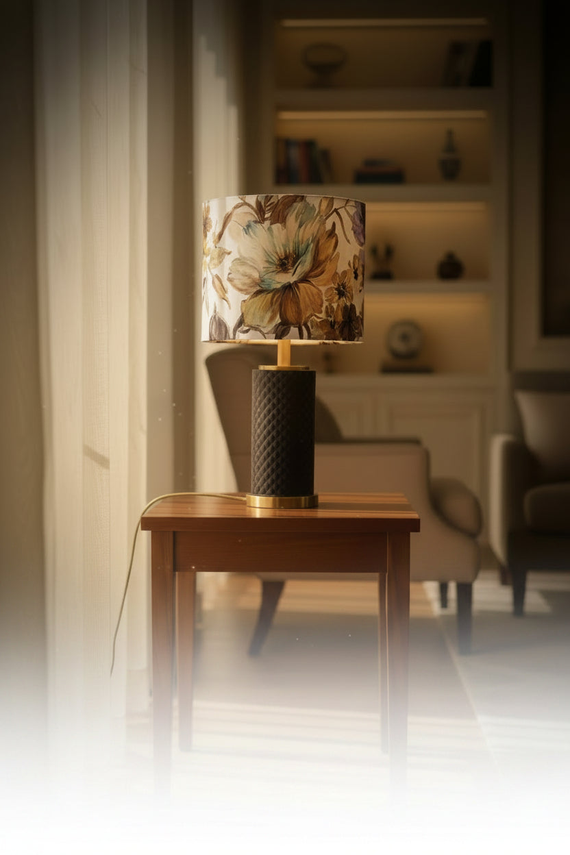 Abajur Florinda - Domus Concept - Light StudioAbajurDomus ConceptFlorindaTamborAbajur de Mesa