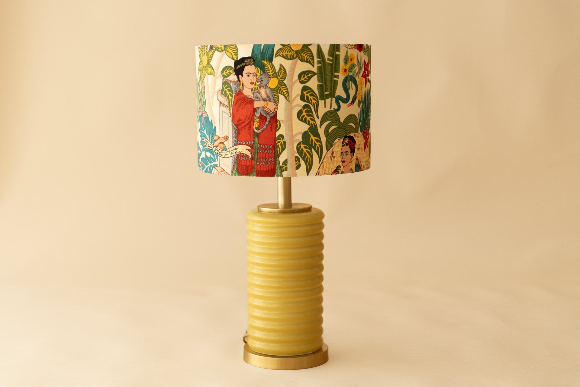 Frida Kahlo - Domus Concept - Light StudioAbajurDomus ConceptFrida KahloTamborAbajur de Mesa
